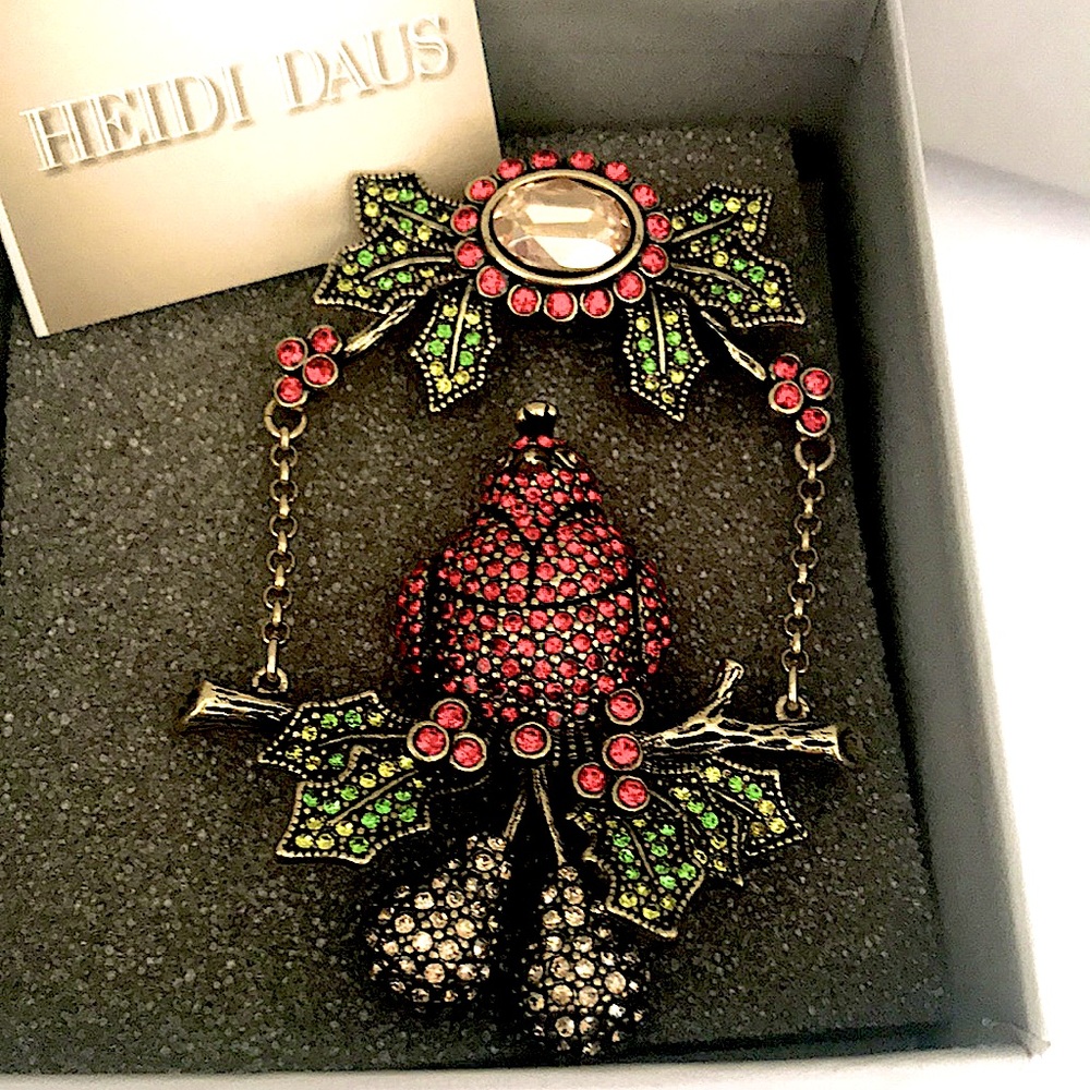 HEIDI DAUS SIGNED “First Day of Christmas” Crystal Bird Pin Brooch NWB